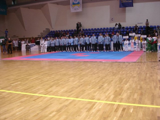 em21 25